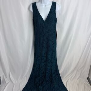 NWT One By Eight Sparkly Double Lined Lace Formal Dress